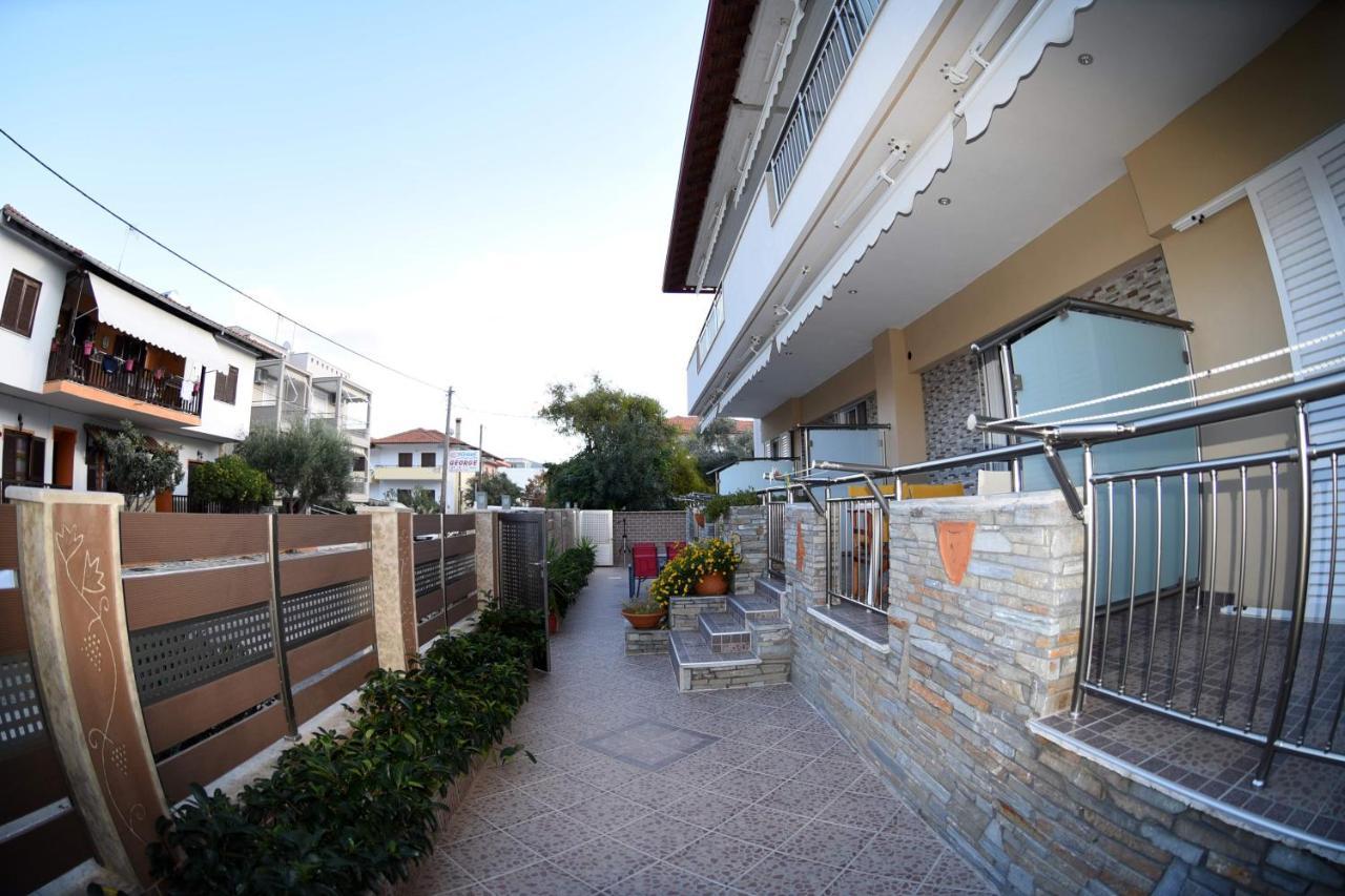 Elenas Apartments سارتي المظهر الخارجي الصورة
